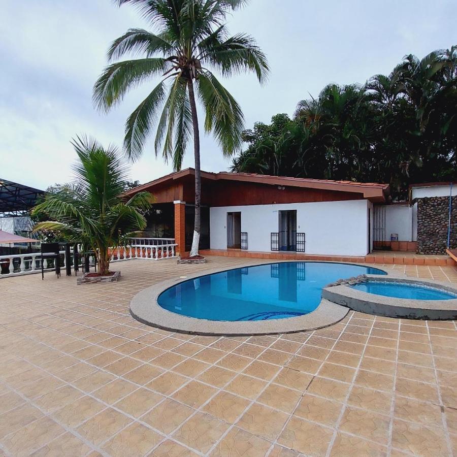 Uruka Lodge Alajuela Exteriör bild